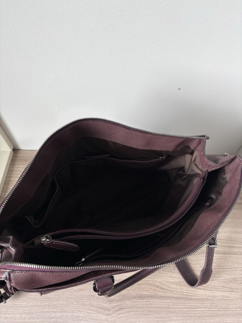 Tumi Villa Purple Leather Handbag Tote Bag Laptop Travel Purse 73126 Authentic❤️ - Picture 8 of 16
